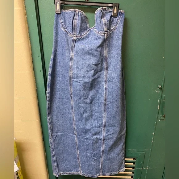 Lioness Strapless Denim Midi Dress in Blue - Picture 5 of 14